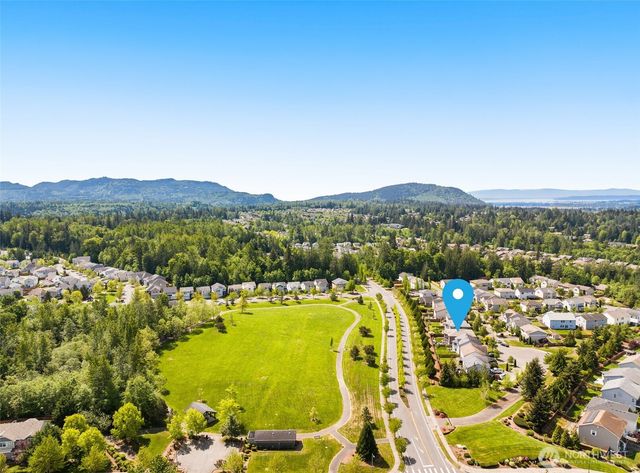932 Clearwater Court, Mount Vernon, WA 98273