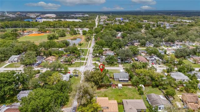 5001 WHITEWAY DRIVE, Tampa, FL 33617