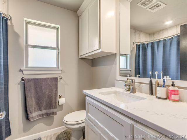 912 E Fulton Court, Broken Arrow, OK 74012