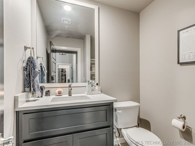 912 E Fulton Court, Broken Arrow, OK 74012