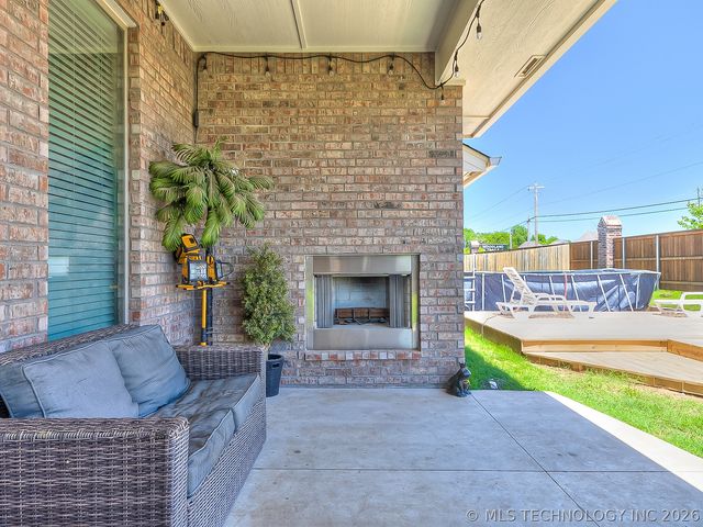 912 E Fulton Court, Broken Arrow, OK 74012