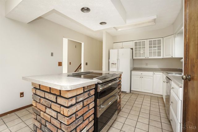 5395 Oakbrook Drive, Fairfield, OH 45014