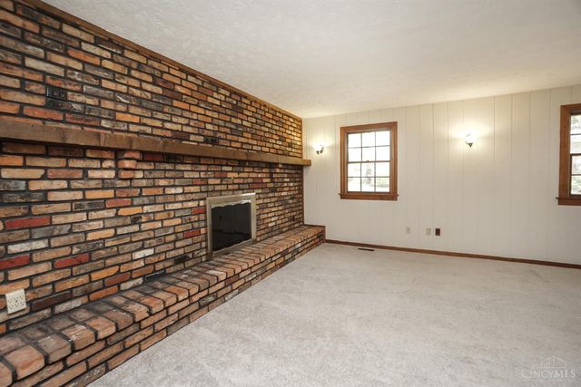 5395 Oakbrook Drive, Fairfield, OH 45014