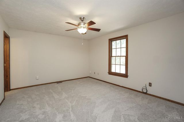 5395 Oakbrook Drive, Fairfield, OH 45014