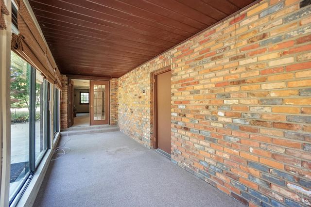 5395 Oakbrook Drive, Fairfield, OH 45014