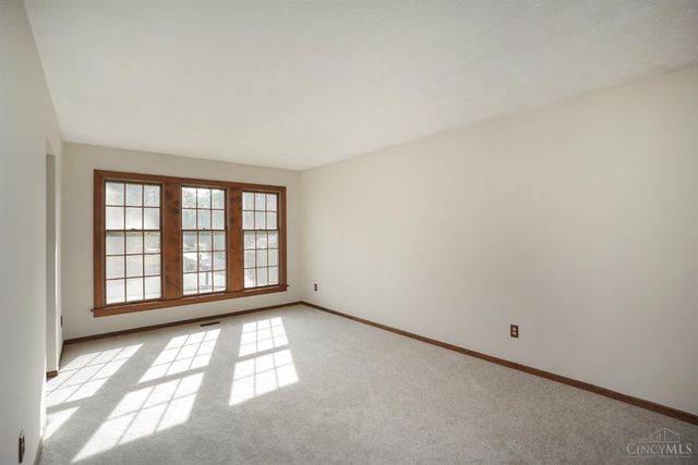 5395 Oakbrook Drive, Fairfield, OH 45014