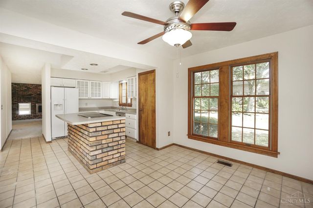 5395 Oakbrook Drive, Fairfield, OH 45014