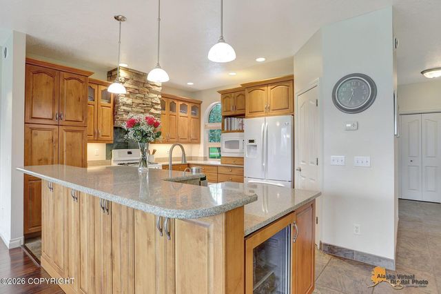 13927 E River Bend Circle, Palmer, AK 99645