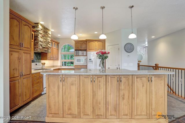 13927 E River Bend Circle, Palmer, AK 99645