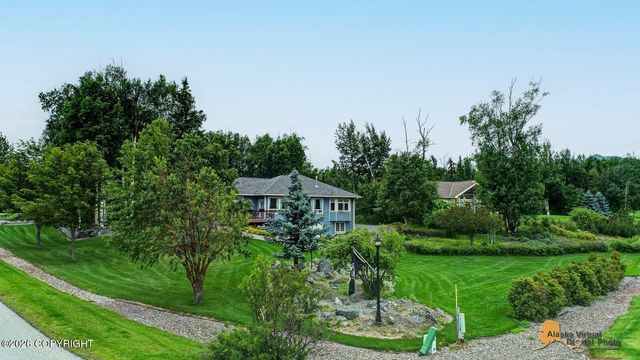 13927 E River Bend Circle, Palmer, AK 99645