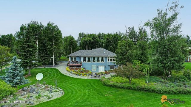 13927 E River Bend Circle, Palmer, AK 99645