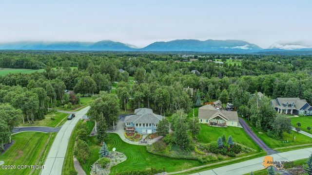 13927 E River Bend Circle, Palmer, AK 99645