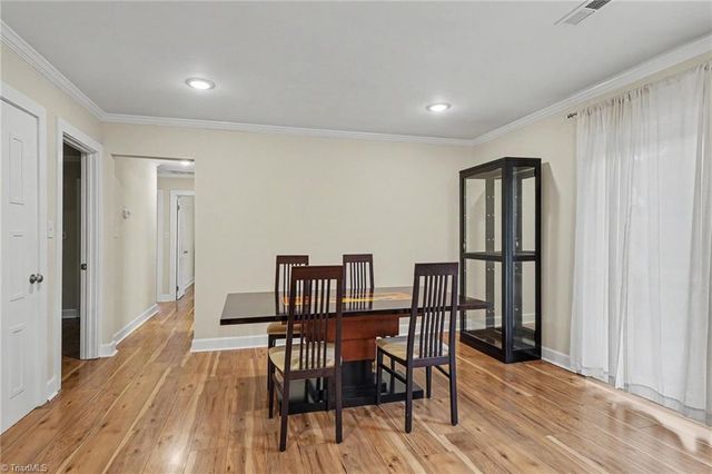 5107 Grandover Parkway, Greensboro, NC 27407