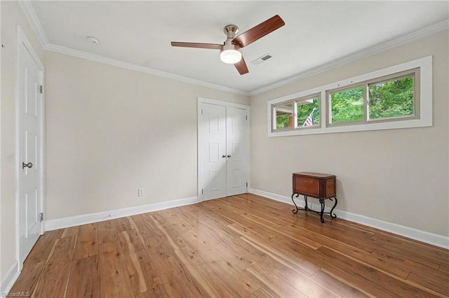 5107 Grandover Parkway, Greensboro, NC 27407