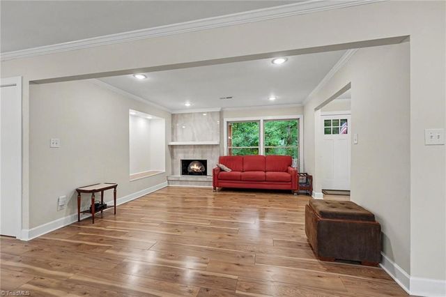 5107 Grandover Parkway, Greensboro, NC 27407