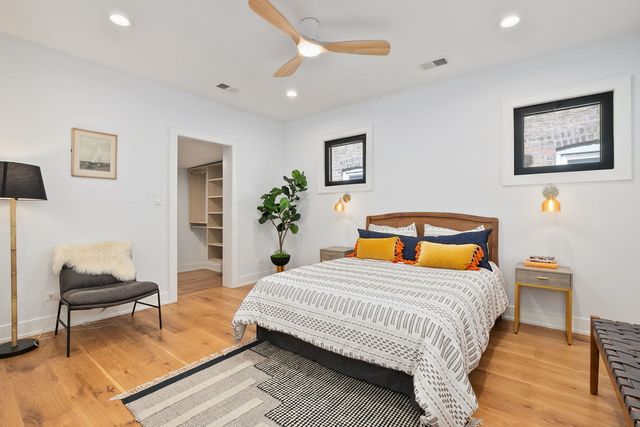 5010 N Lawndale Avenue, Chicago, IL 60625