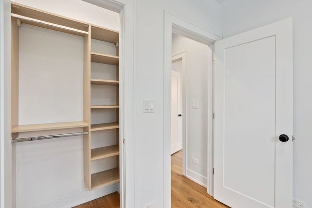 5010 N Lawndale Avenue, Chicago, IL 60625