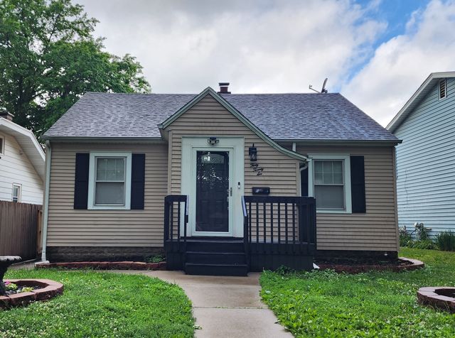 3026 Arlington Avenue, Davenport, IA 52803