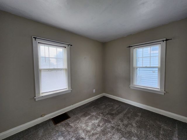 3026 Arlington Avenue, Davenport, IA 52803