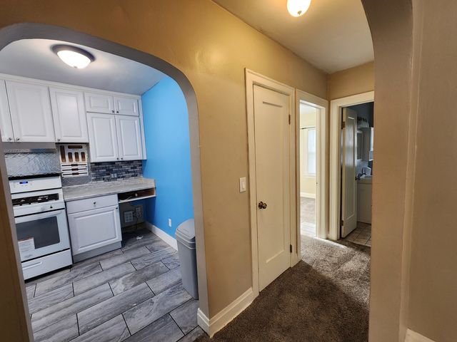 3026 Arlington Avenue, Davenport, IA 52803