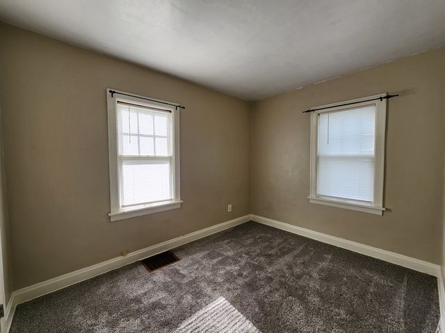 3026 Arlington Avenue, Davenport, IA 52803