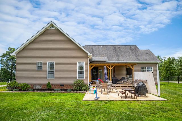 4113 Buffalo Valley Rd, Cookeville, TN 38501