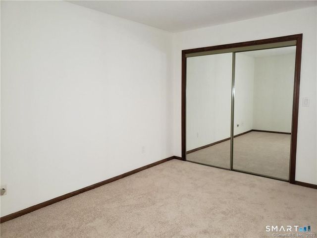 375 Glendale Avenue D2, Bridgeport, CT 06606