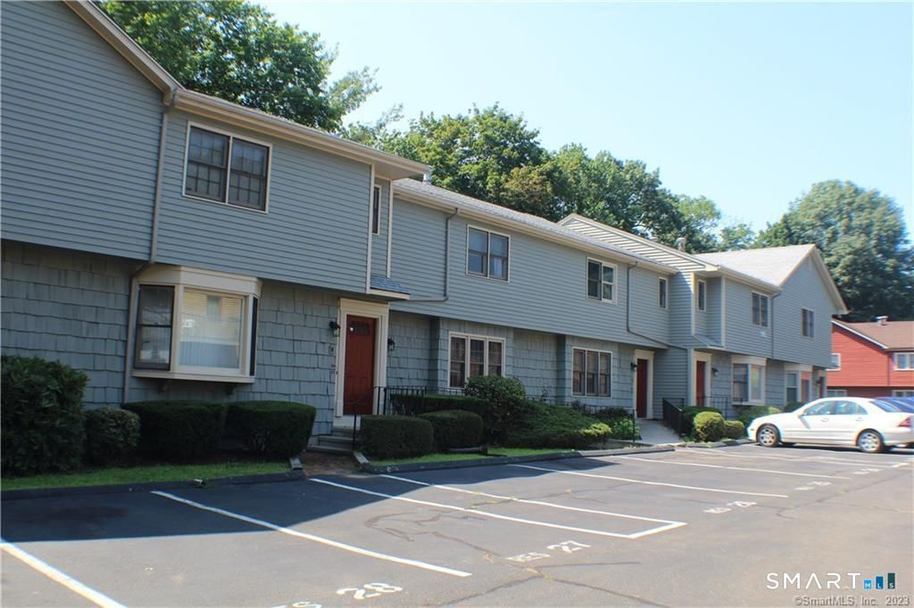 375 Glendale Avenue D2, Bridgeport, CT 06606