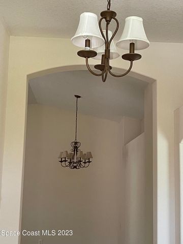 2362 Glasbern Circle, Melbourne, FL 32904