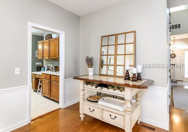 61 Big Woods Dr, Hilton Head Island, SC 29926