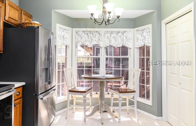 61 Big Woods Dr, Hilton Head Island, SC 29926