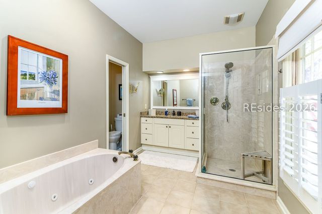 61 Big Woods Dr, Hilton Head Island, SC 29926