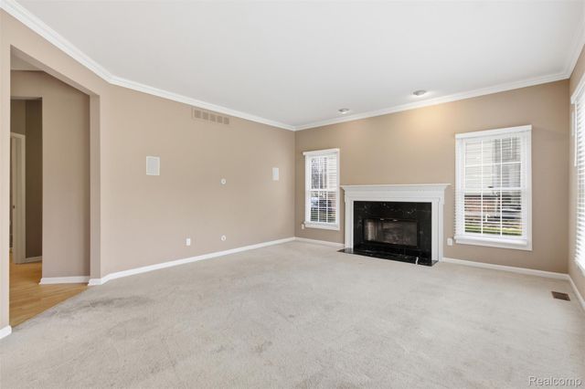 5139 Birkdale Drive, Commerce Charter Township, MI 48382