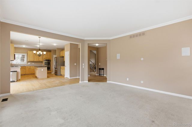 5139 Birkdale Drive, Commerce Charter Township, MI 48382