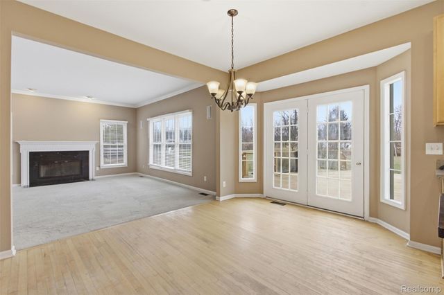 5139 Birkdale Drive, Commerce Charter Township, MI 48382