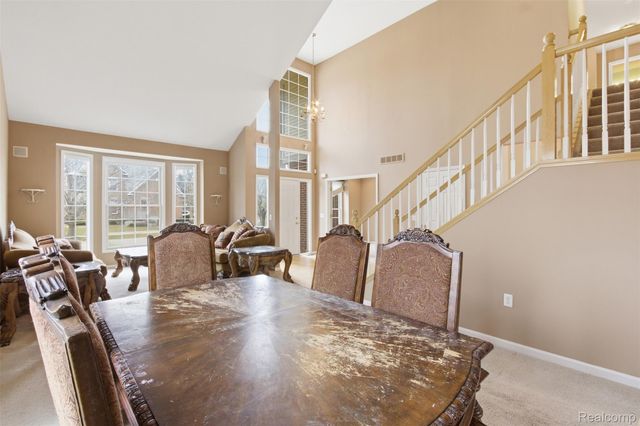 5139 Birkdale Drive, Commerce Charter Township, MI 48382