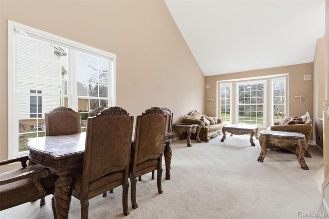 5139 Birkdale Drive, Commerce Charter Township, MI 48382