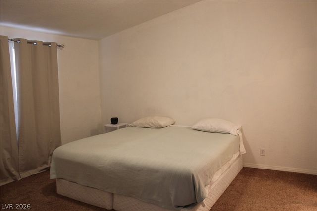 5801 South Deanna Street, Pahrump, NV 89048