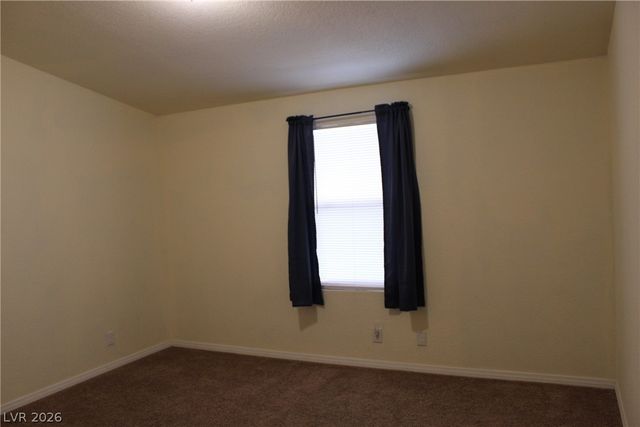 5801 South Deanna Street, Pahrump, NV 89048