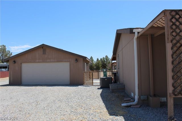 5801 South Deanna Street, Pahrump, NV 89048