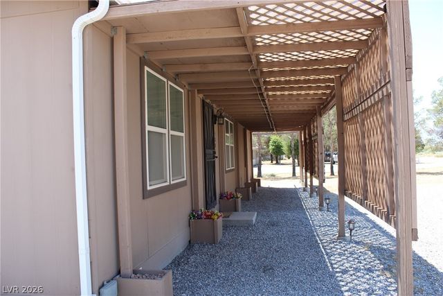 5801 South Deanna Street, Pahrump, NV 89048