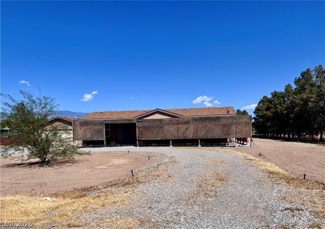 5801 South Deanna Street, Pahrump, NV 89048
