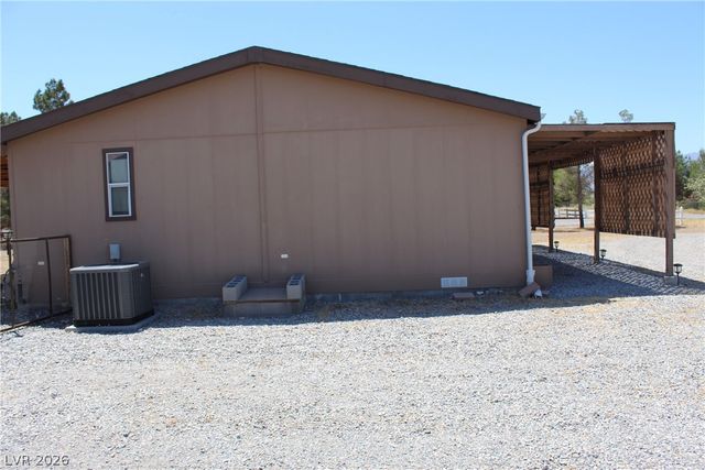 5801 South Deanna Street, Pahrump, NV 89048