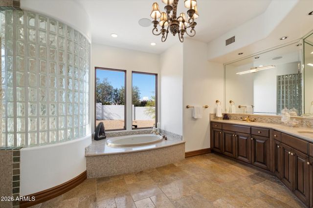 6286 E CHENEY Drive, Paradise Valley, AZ 85253