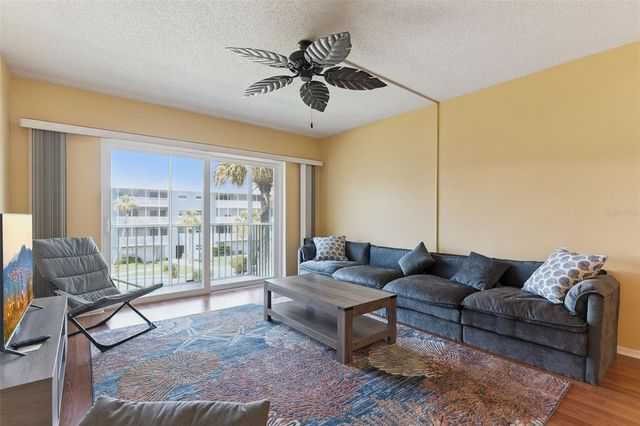 315 N CAUSEWAY B302, New Smyrna Beach, FL 32169