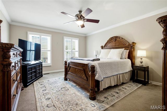 15920 Picardy Crest Court, Chesterfield, MO 63017