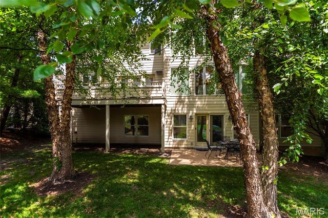 15920 Picardy Crest Court, Chesterfield, MO 63017