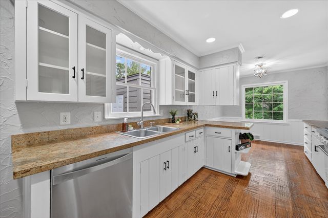 5014 Rexton Lane, Dallas, TX 75214