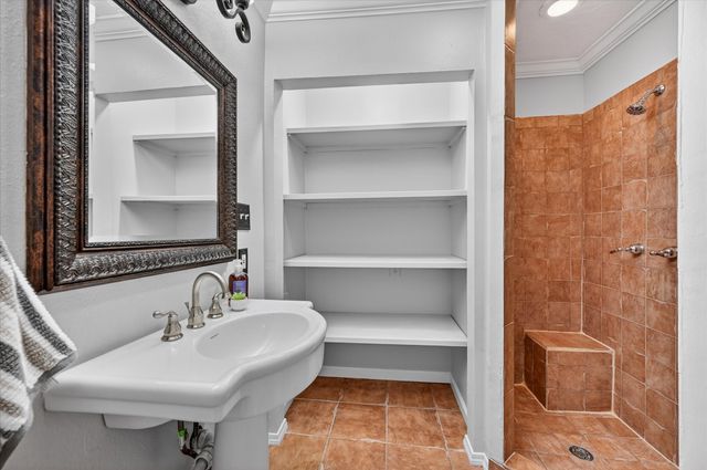 5014 Rexton Lane, Dallas, TX 75214
