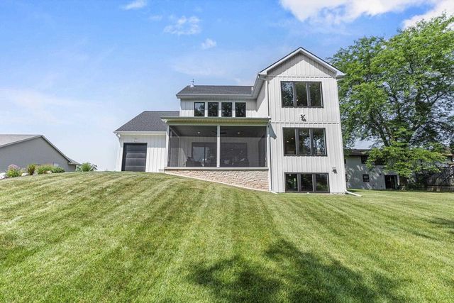 3828 CHAMPEAU ROAD, New Franken, WI 54229